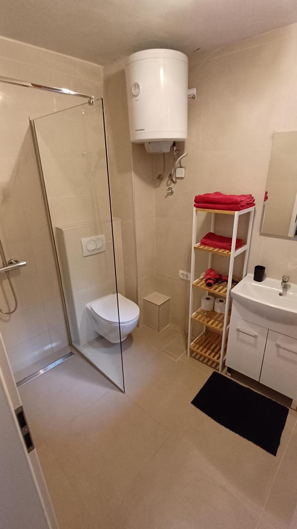 Tre Sorelle Apartman *